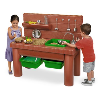 pump and play mud kitchen